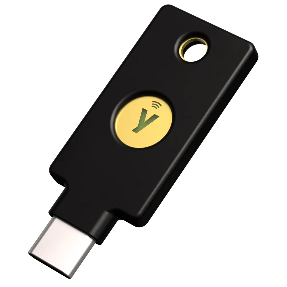 Линейка ключей безопасности YubiKey 5 Series NFC и Nano